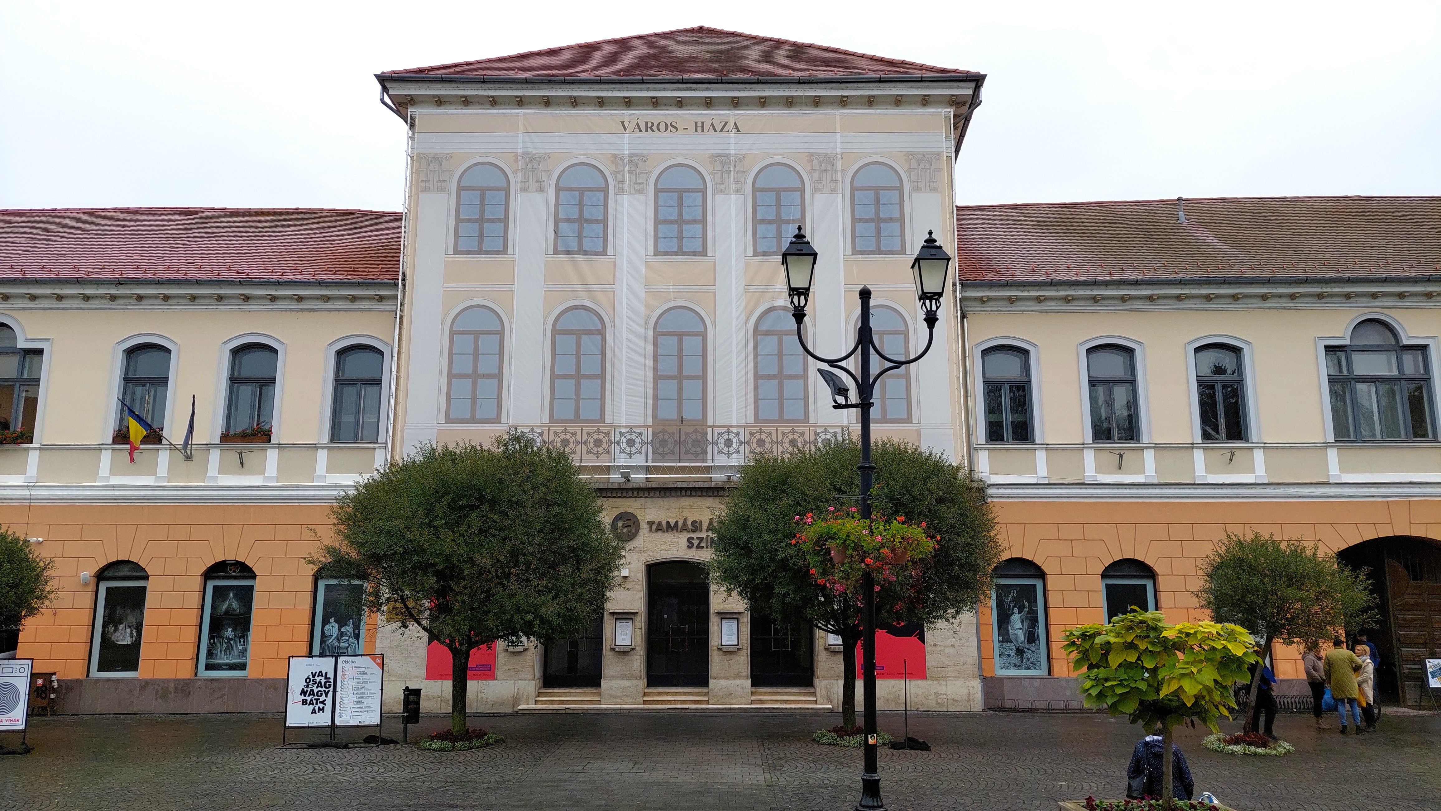 Albu István nyerte meg a Tamási Áron Színház menedzseri tisztségére kiírt versenyvizsgát