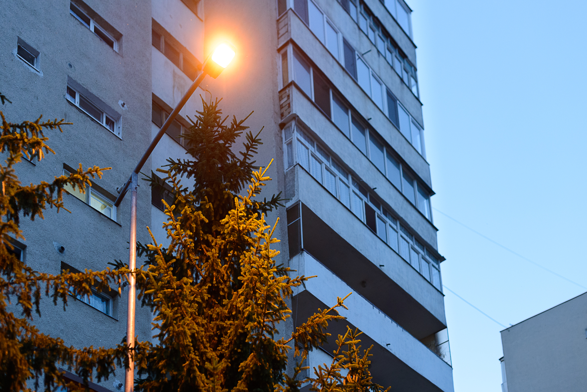 A lakók telefonon jelezhetik a közvilágítást érintő meghibásodásokat